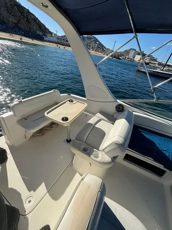 Yate privado Bayliner 30 en Cabo San Lucas