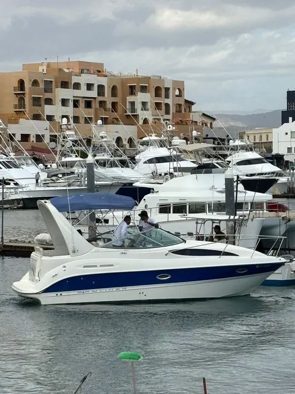 Yate privado Bayliner 30 en Cabo San Lucas