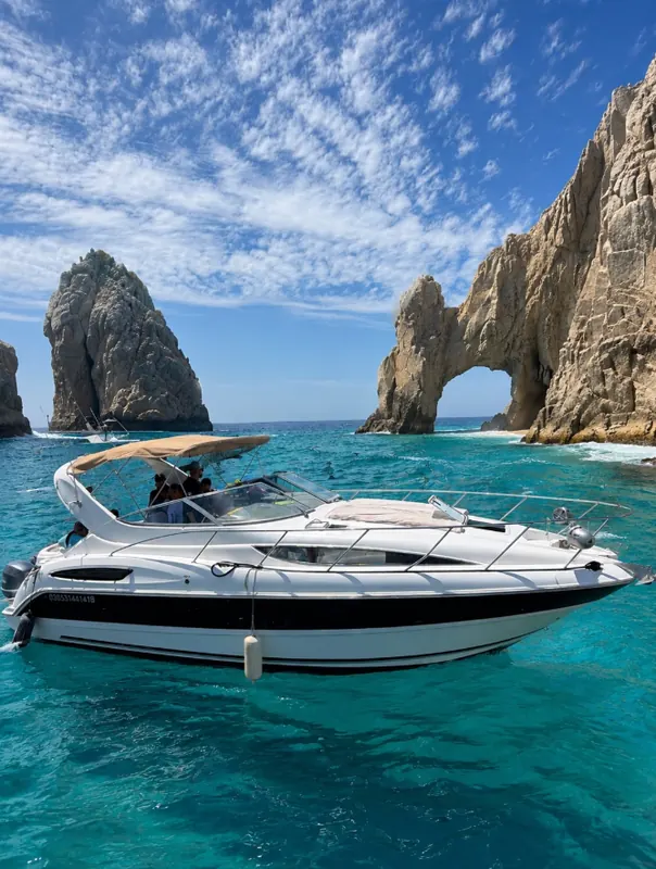 Bayliner 33 express cruiser for private charter in Cabo San Lucas